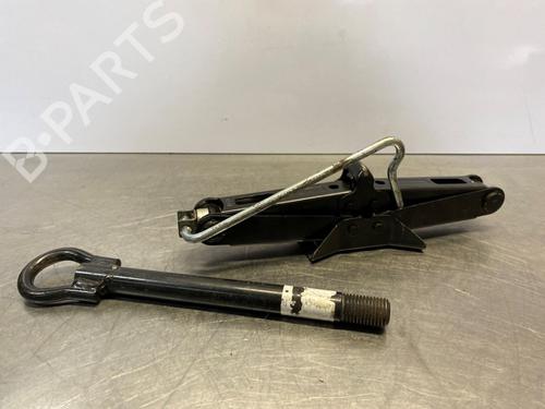 Used Jack Kit Jack Kit RENAULT CLIO IV (BH_) 0.9 TCe 90 (BHNF, BHMA, BHMH, BHJK, BHJR) (90 hp) 34100449 34100449