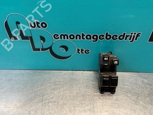 Used Switch NISSAN ALMERA II Hatchback (N16) 1.8 (116 hp) 19628724