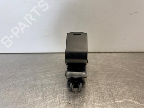 Used Switch NISSAN NOTE (E12) 1.2 (80 hp) 28354566