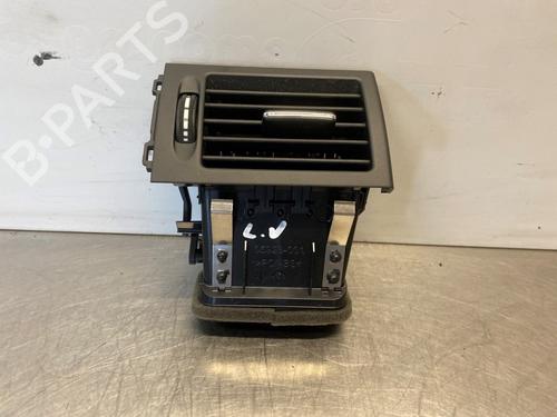 Used Air vent MERCEDES-BENZ C-CLASS (W204) C 200 Kompressor (204.041) (184 hp) 28300696