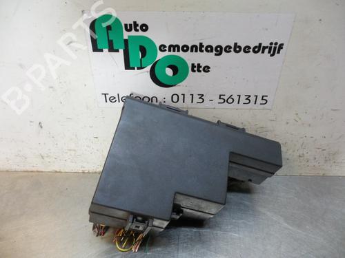 Used Fuse box Fuse box 19597651 19597651
