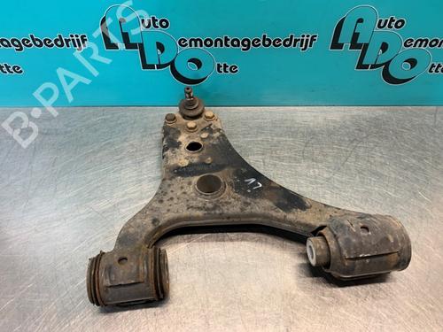 Querlenker links vorne für MERCEDES-BENZ B-CLASS Sports Tourer (W245) B 200 (245.233) (136 hp) 19626971