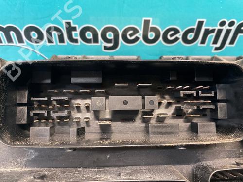 Fuse box FIAT GRANDE PUNTO (199_) 1.2 | BP28299592E1