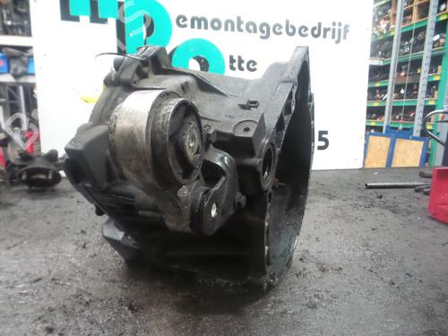 Used Gearbox FORD FIESTA V (JH_, JD_) 1.4 TDCi (68 hp) 19594036