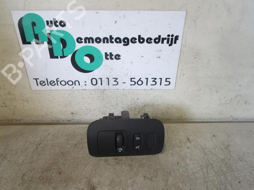 Used Switch RENAULT MEGANE II Estate (KM0/1_) 2.0 (135 hp) 19588879