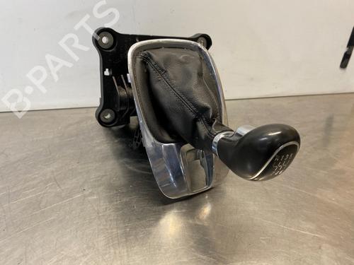 Used Shift knob OPEL MERIVA B MPV (S10) 1.7 CDTI (75) (110 hp) 29586244