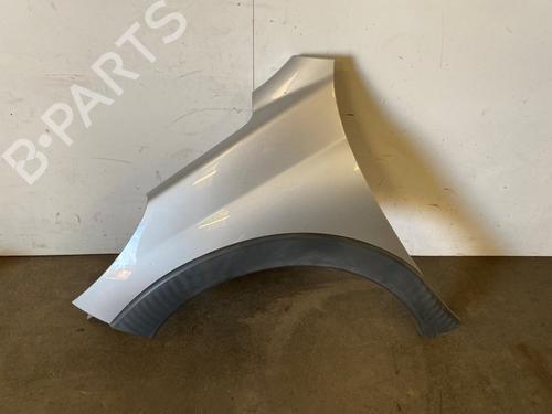 Used Left front fenders Left front fenders 38534341 38534341