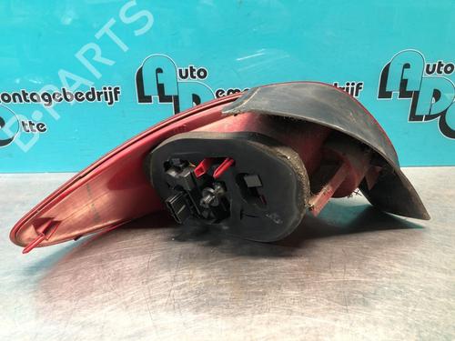 Højre baglygte PEUGEOT 206 Hatchback (2A/C) 1.4 16V | BP28297697C35 