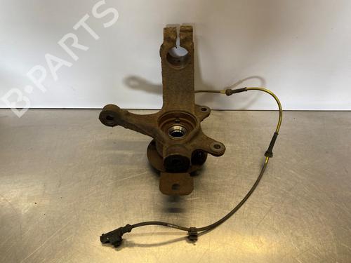 Used Left front steering knuckle Left front steering knuckle CITROËN C1 (PM_, PN_) 1.0 (68 hp) 40050333 40050333