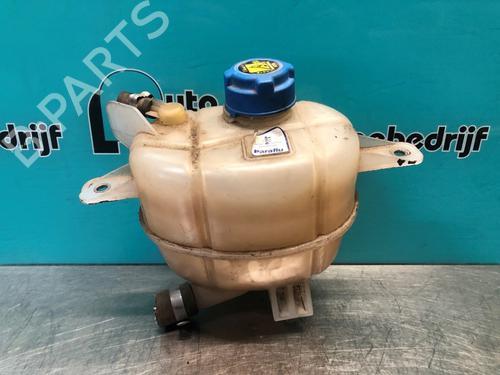 Used Expansion tank CITROËN NEMO Box Body/MPV (AA_) 1.4 HDi (68 hp) 25601279