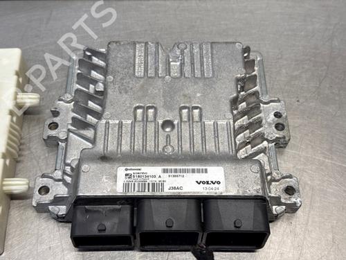 Switch VOLVO V40 Hatchback (525) D2 | BP28807375I30