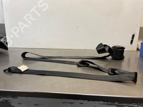 Sikkerhedssele foran højre VW POLO V (6R1, 6C1) 1.2 TDI (75 hp) 30091811