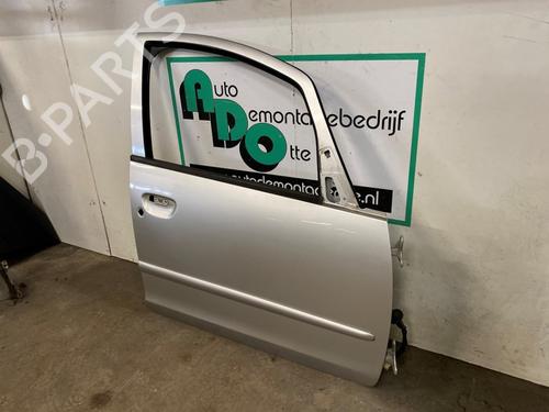 Dør høyre foran MITSUBISHI COLT VI (Z3_A, Z2_A) 1.3 (Z21A) | BP28173325C3 