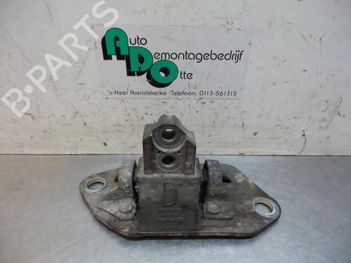 Used Engine mount Engine mount 19600411 19600411