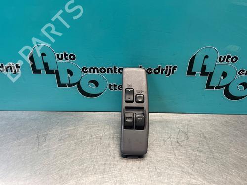 Interruttore TOYOTA RAV 4 I (_A1_) 2.0 4WD (SXA10, SXA11) (129 hp) 32100993