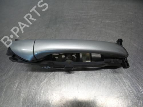 Used Rear right exterior door handle Rear right exterior door handle MERCEDES-BENZ C-CLASS T-Model (S203) C 240 (203.261) (170 hp) 19592954 19592954