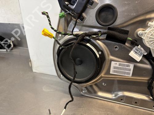 Front right window mechanism MERCEDES-BENZ C-CLASS (W204) C 200 Kompressor (204.041) | BP29158970C23 