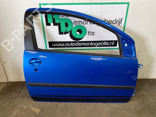 Used Right front door PEUGEOT 107 (PM_, PN_) 1.0 (68 hp) 28173305