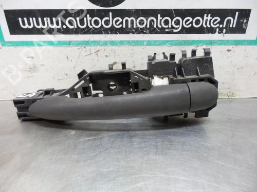 Used Rear left exterior door handle RENAULT MEGANE II (BM0/1_, CM0/1_) 1.4 16V (BM0B, CM0B) (98 hp) 19613465