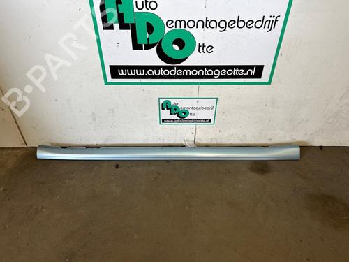 Używane Próg prawy VW POLO V (6R1, 6C1) 1.2 TDI (75 hp) 28299789