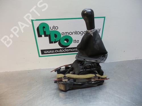 Used Gear lever TOYOTA AVENSIS Estate (_T25_) 1.8 VVT-i (ZZT251_, ZZT251R) (129 hp) 19605633