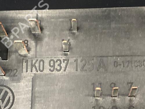 Fuse box VW GOLF V (1K1) 1.6 FSI | BP36048603E1 - Image 4