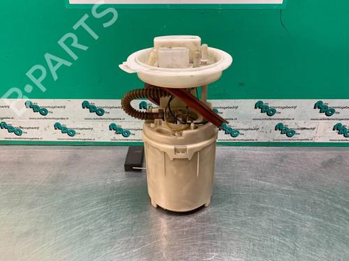 Used Fuel pump VW NEW BEETLE Convertible (1Y7) 2.5 (150 hp) 19618712