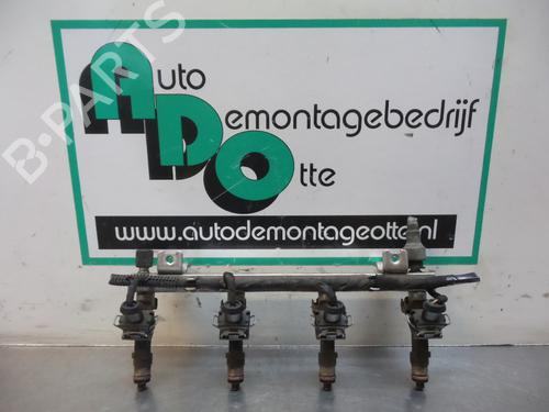 Used Injection rail Injection rail OPEL CORSA C (X01) 1.2 Twinport (F08, F68) (80 hp) 19607264 19607264