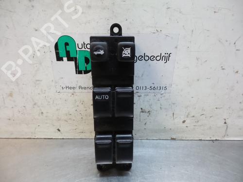 Used Switch NISSAN PRIMERA (P12) 1.8 (115 hp) 19601731