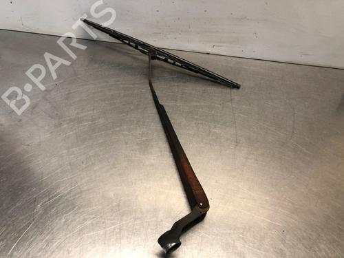 Front windshield wiper arm TOYOTA STARLET (_P9_) 1.3 (EP91_, EP91R) | BP29868307C143 