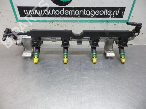 Used Injection rail Injection rail 19613348 19613348