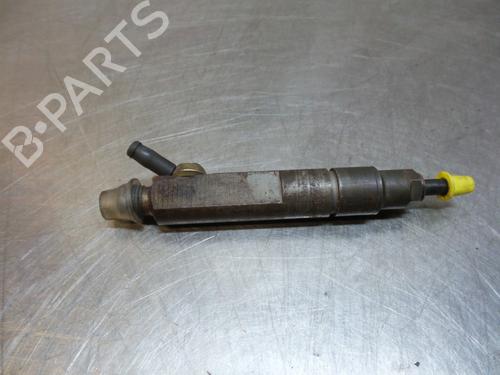 Used Injector VW LT 28-46 II Van (2DA, 2DD, 2DH) 2.5 TDI (109 hp) 19597390