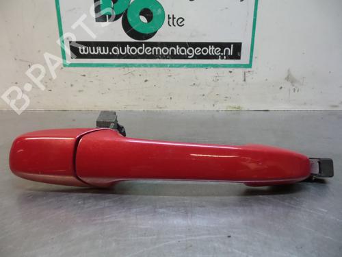 Used Front right exterior door handle MAZDA 3 (BK) 1.3 (BK14) (84 hp) 19611380