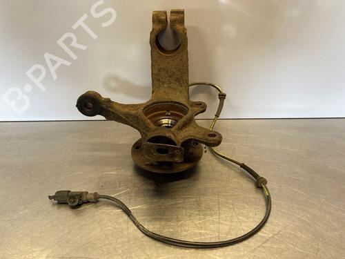 Used Left front steering knuckle Left front steering knuckle TOYOTA AYGO (_B1_) 1.0 (KGB10_, KGB10R) (68 hp) 34179986 34179986