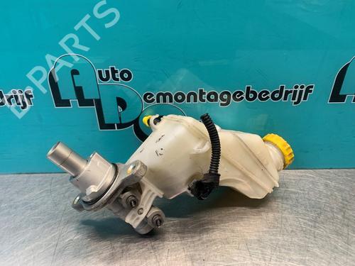 Used Brake master cylinder FIAT PUNTO EVO (199_) 1.3 D Multijet (84 hp) 19627693