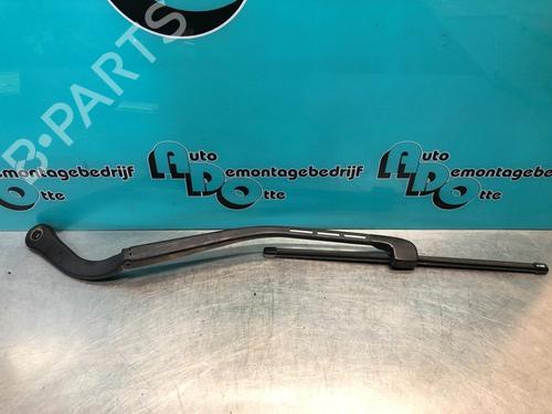 Bras d'essuie-glace avant BMW 3 (E90) 318 i (129 hp) 28305665