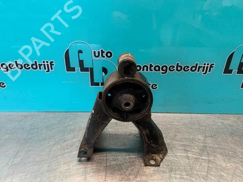 Used Engine mount MITSUBISHI OUTLANDER I (CU_W) 2.0 (CU2W) (136 hp) 19626231