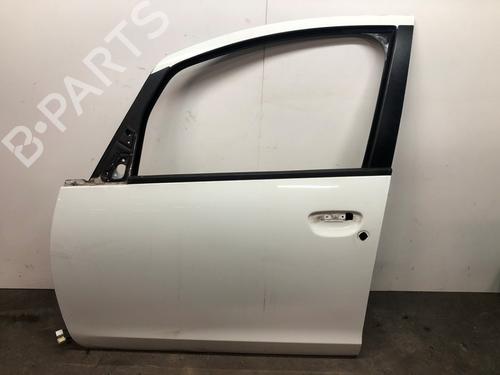 Dør venstre foran MITSUBISHI COLT VI (Z3_A, Z2_A) 1.3 (Z21A) (95 hp) 30794005