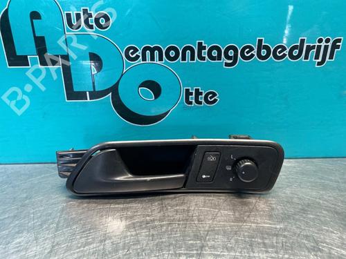 Used Exterior handle VW CADDY III Box Body/MPV (2KA, 2KH, 2CA, 2CH) 2.0 SDI (70 hp) 28305821