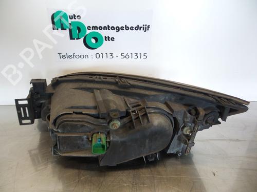 Right headlight FORD MONDEO III Turnier (BWY) 2.0 16V DI / TDDi / TDCi | BP19589447C29 