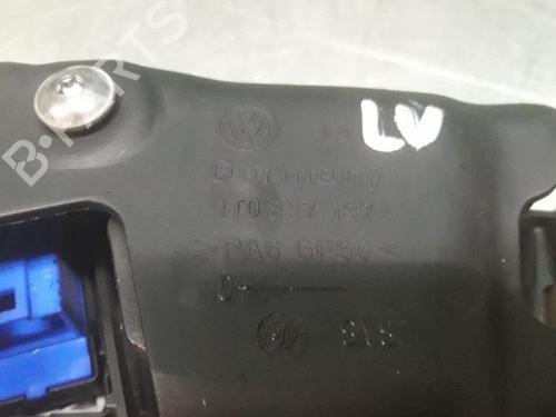 Front left exterior door handle VW TOURAN (1T1, 1T2) 1.9 TDI | BP19616663C128 