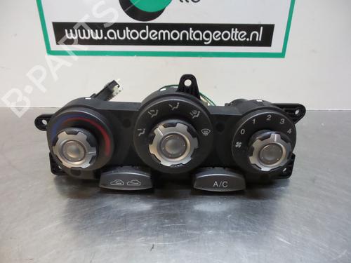 Used Climate control Climate control 19605456 19605456