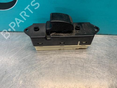 Used Switch MITSUBISHI GRANDIS (NA_W) 2.4 MIVEC (NA4W) (165 hp) 19625536