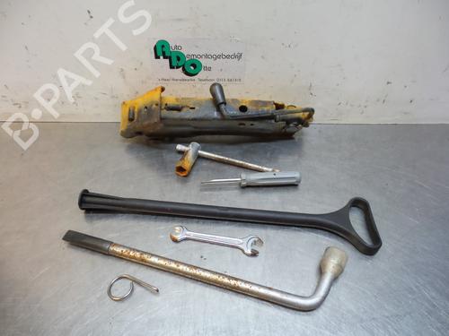 jack-kit-mini-mini-r50-r53-one-2001-2002-2003-2004-2005-2006-19599056 main image