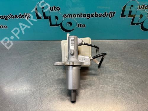 Brake master cylinder BMW 5 (E60) 525 i | BP20719653M77 