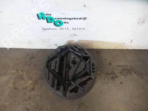 Used Jack Kit OPEL ASTRA H Estate (A04) 1.7 CDTI (L35) (80 hp) 19594173