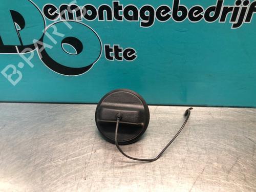 Used Fuel cap OPEL VIVARO A Van (X83) 2.0 CDTI (F7) (114 hp) 28298115