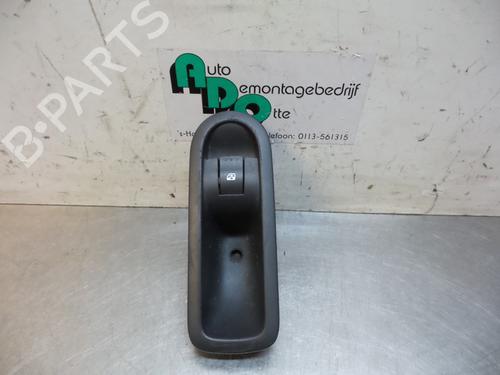 Used Switch RENAULT MEGANE II (BM0/1_, CM0/1_) 2.0 16V (BM0U, CM0U) (135 hp) 19599774