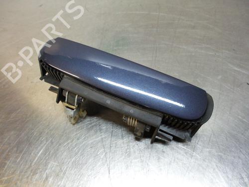 rear-left-exterior-door-handle-audi-a6-c5-4b2-24-1997-1998-1999-2000-2001-2002-2003-2004-2005-19594572 main image