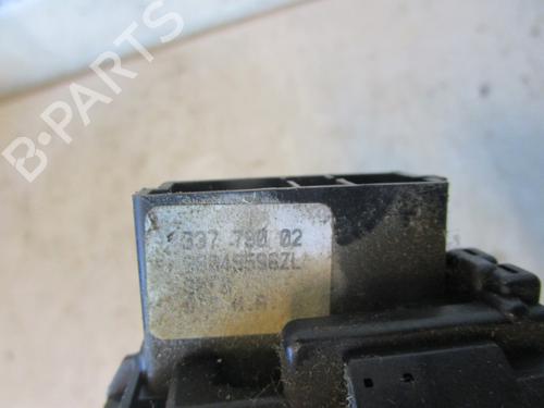 Used Steering column stalk Steering column stalk PEUGEOT PARTNER Box Body/MPV (5_, G_) 1.9 D (69 hp) 19588180 19588180